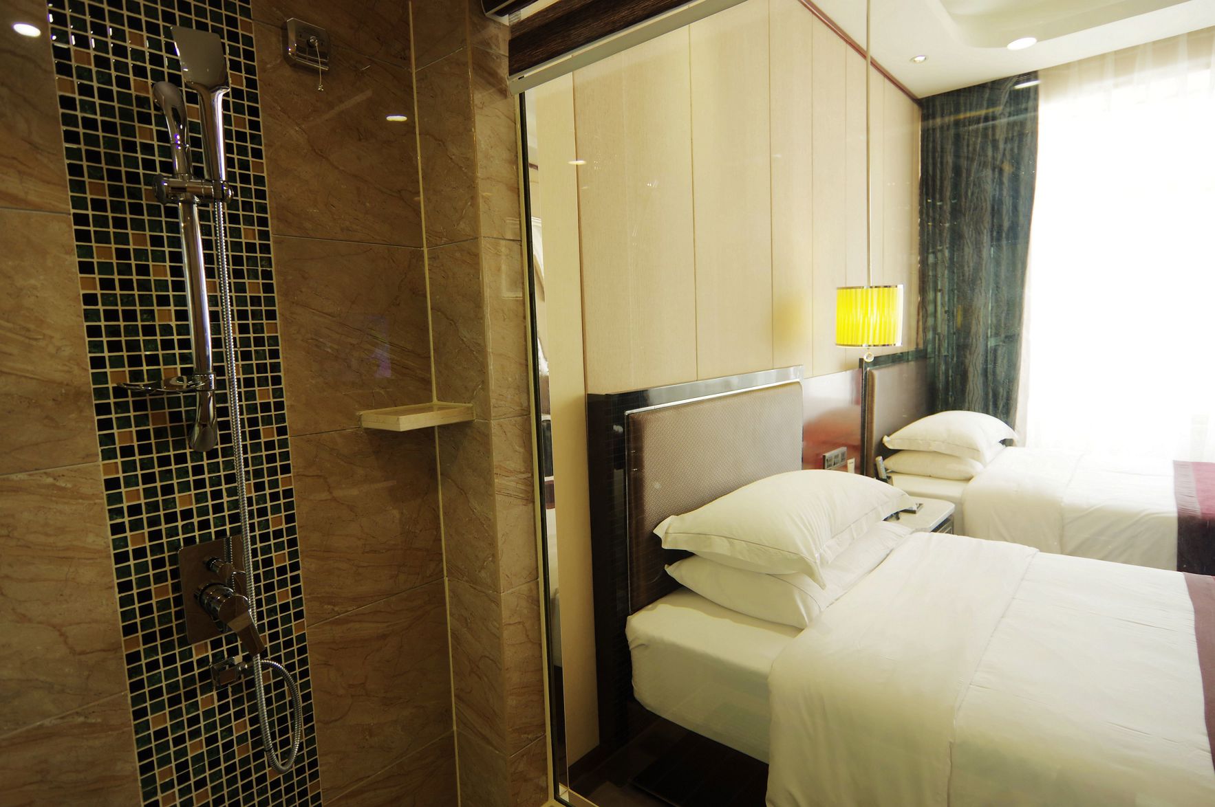 the Brilliant Palace 3*