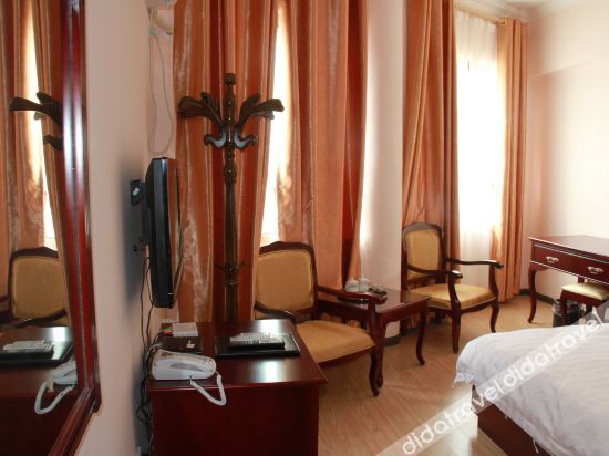 Qiuboxi Hotel 2*