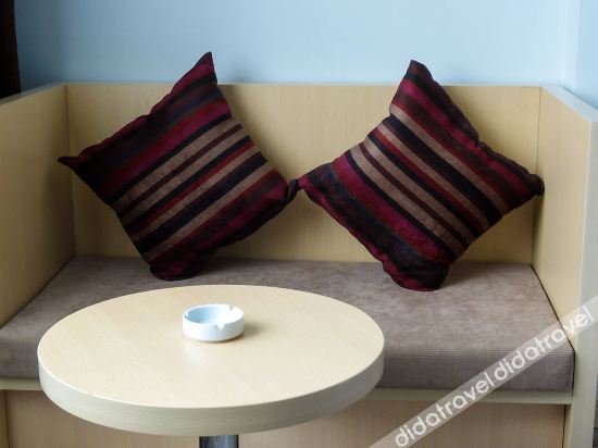 City Comfort Inn Hotel (Shanglin Longhu) 2*