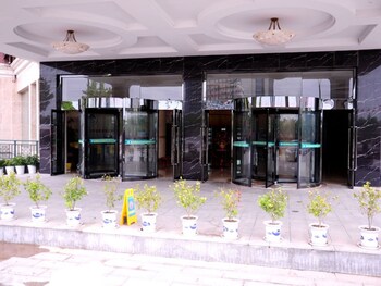 GreenTree Inn Yancheng Dongtai Jianggang Yingbin Road Gangcheng Avenue 2*