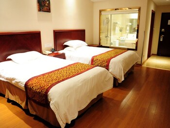 GreenTree Inn Yancheng Dongtai Jianggang Yingbin Road Gangcheng Avenue 2*