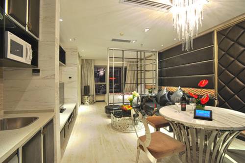 BaiLing Nicesoe Hotel (Guiyang Spray Pool Zilinan) 0*