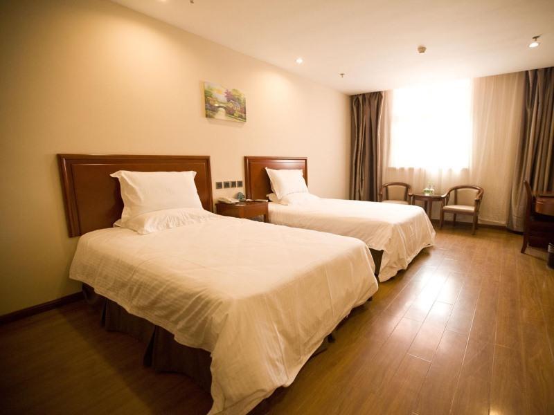 GreenTree Inn ShanDong JiNing YanZhou JiuZhou FangYuan Business Hotel 2*