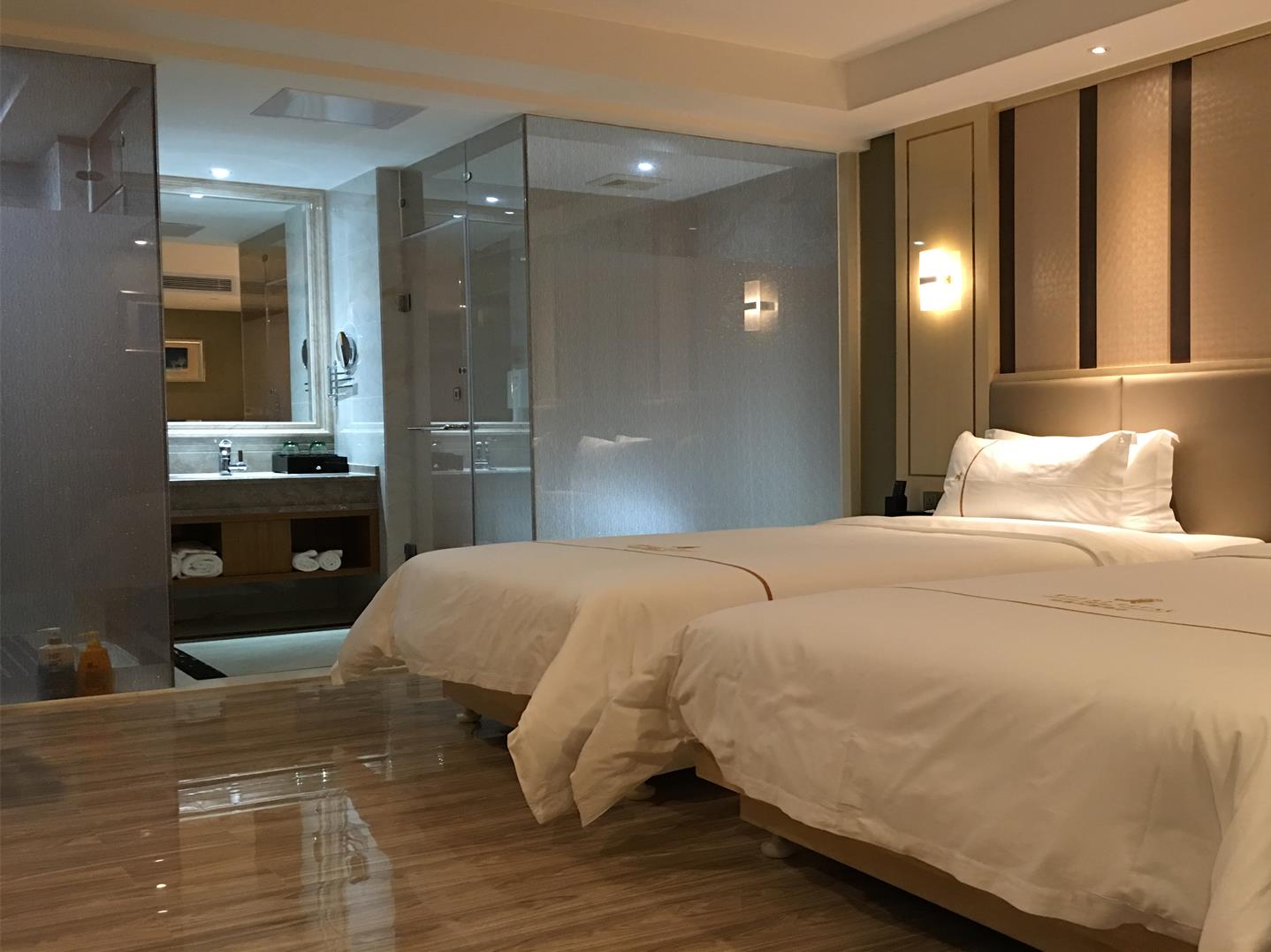 Bolailitai Hotel (Foshan Jinshazhou Jinbotiandi Branch) 3*