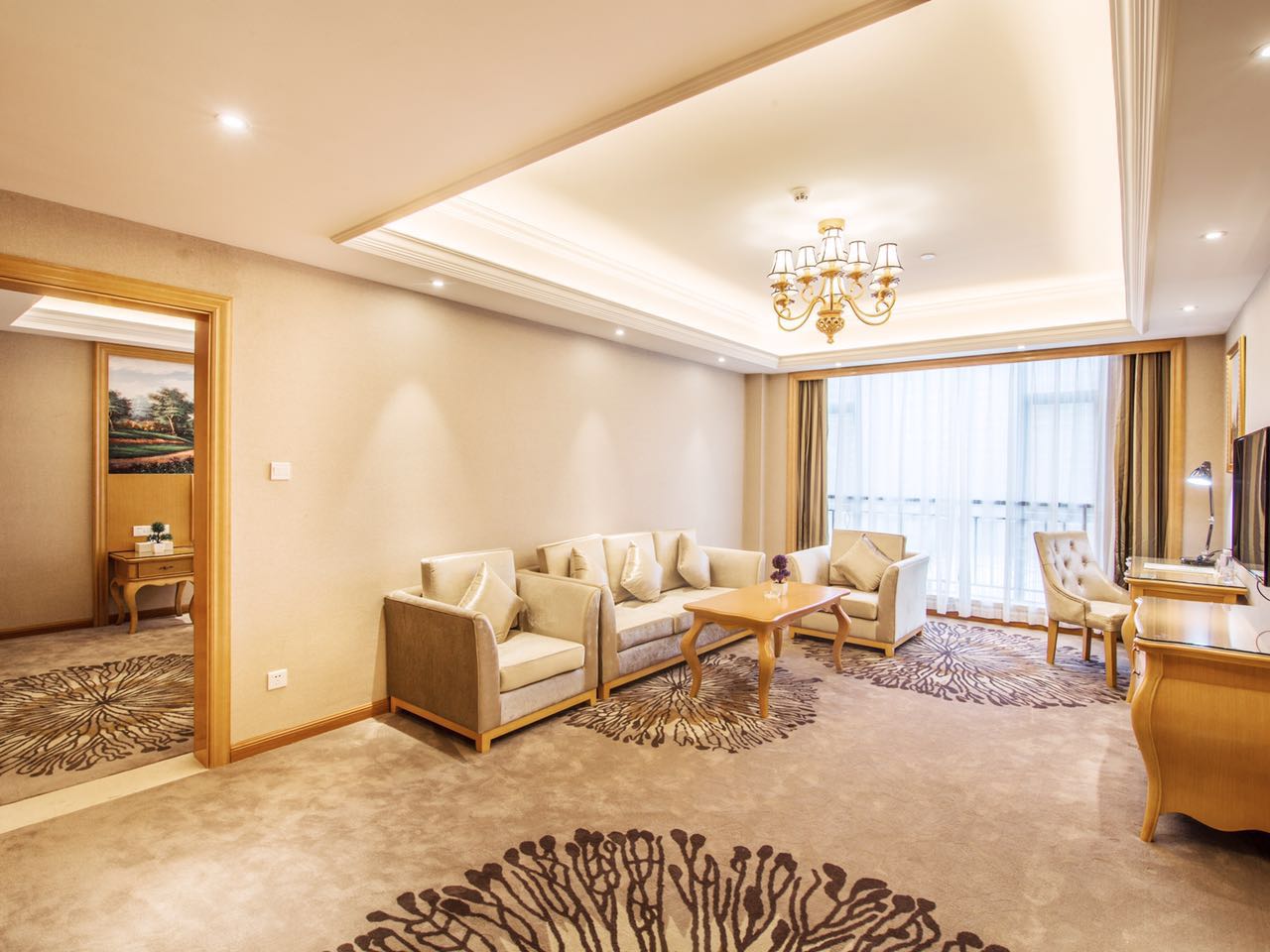 Vienna Hotel Foshan West Station Shishan Luo Village 3*