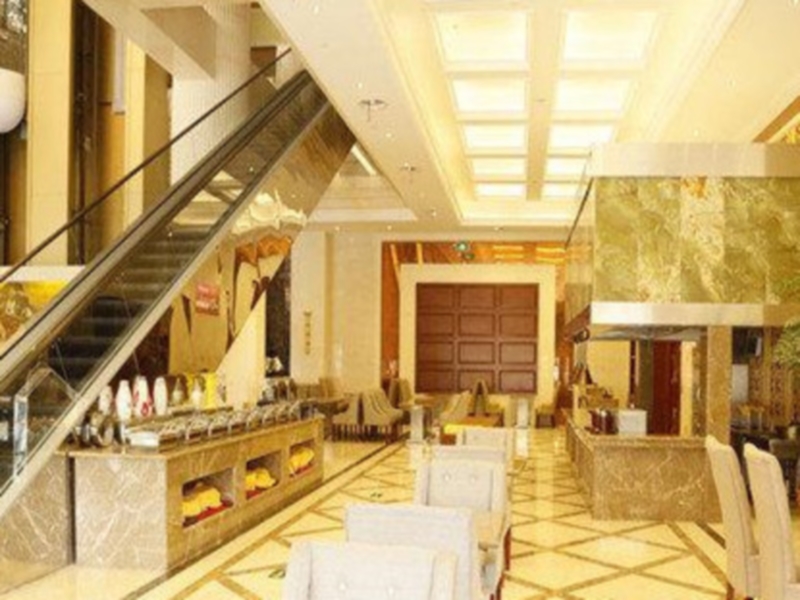 Home Inn Select (Yancheng No.1 Middle School Jinying Shopping Center Branch) 3*