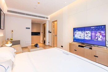 Platinum Stearns Hotel 0*