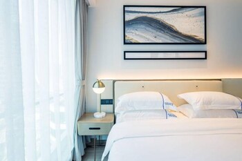 Platinum Stearns Hotel 0*
