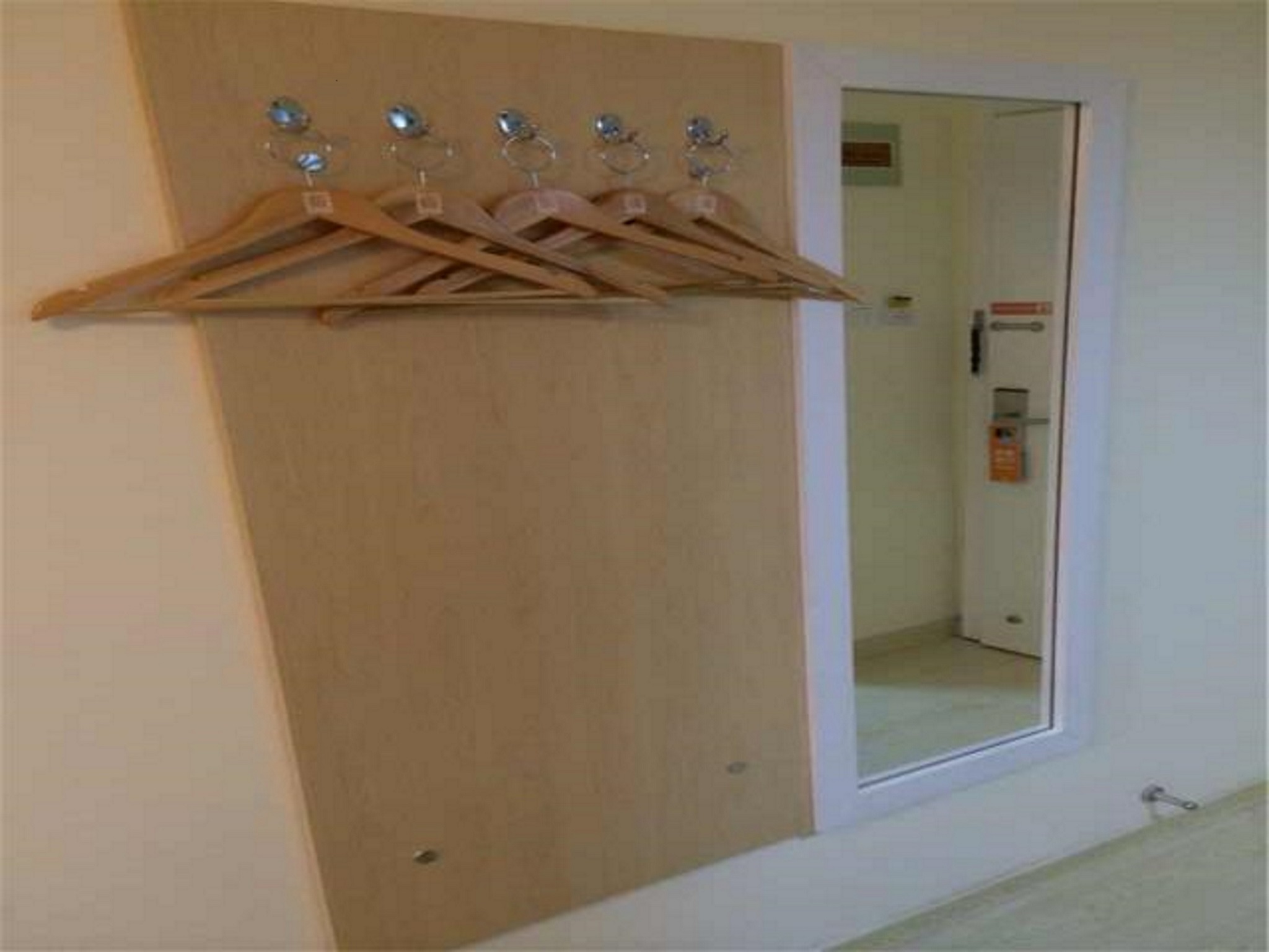 7Days Inn Chain Hotel (Beijing Huangcun West Street Subway Station Xingzheng Street) 2*