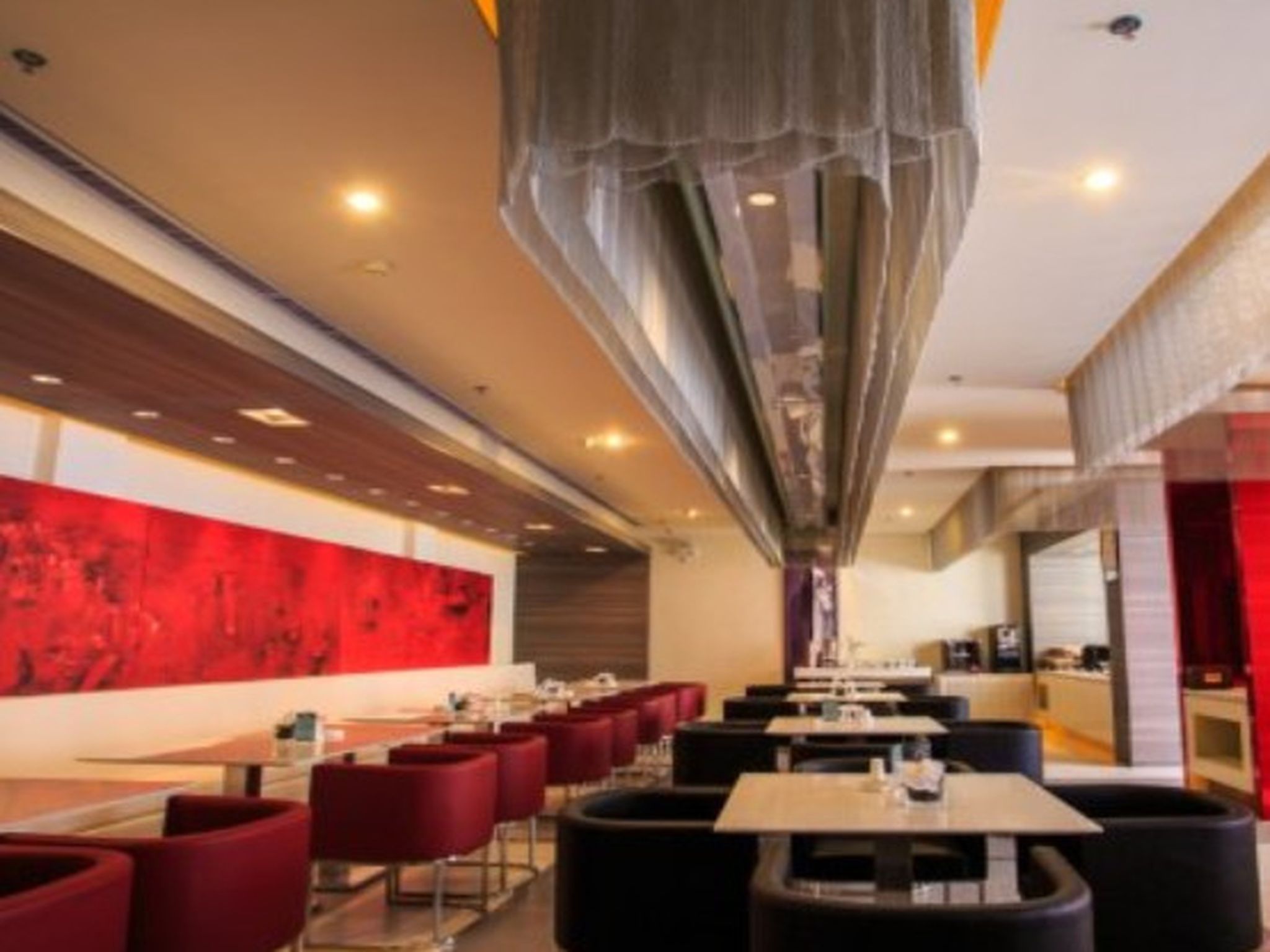 Jinjiang Inn Select (Hubei University of Economics Branch, Wuhan Media College Branch) 3*