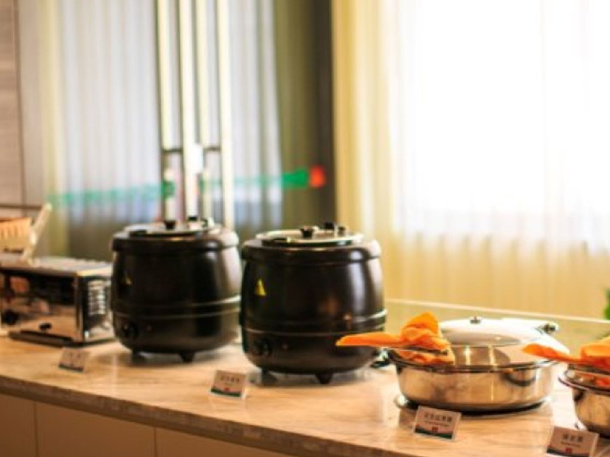 Jinjiang Inn Select (Hubei University of Economics Branch, Wuhan Media College Branch) 3*