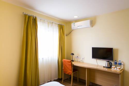 Homeinn · neo (Suzhou Fengqiao Road Hanshan Temple) 2*