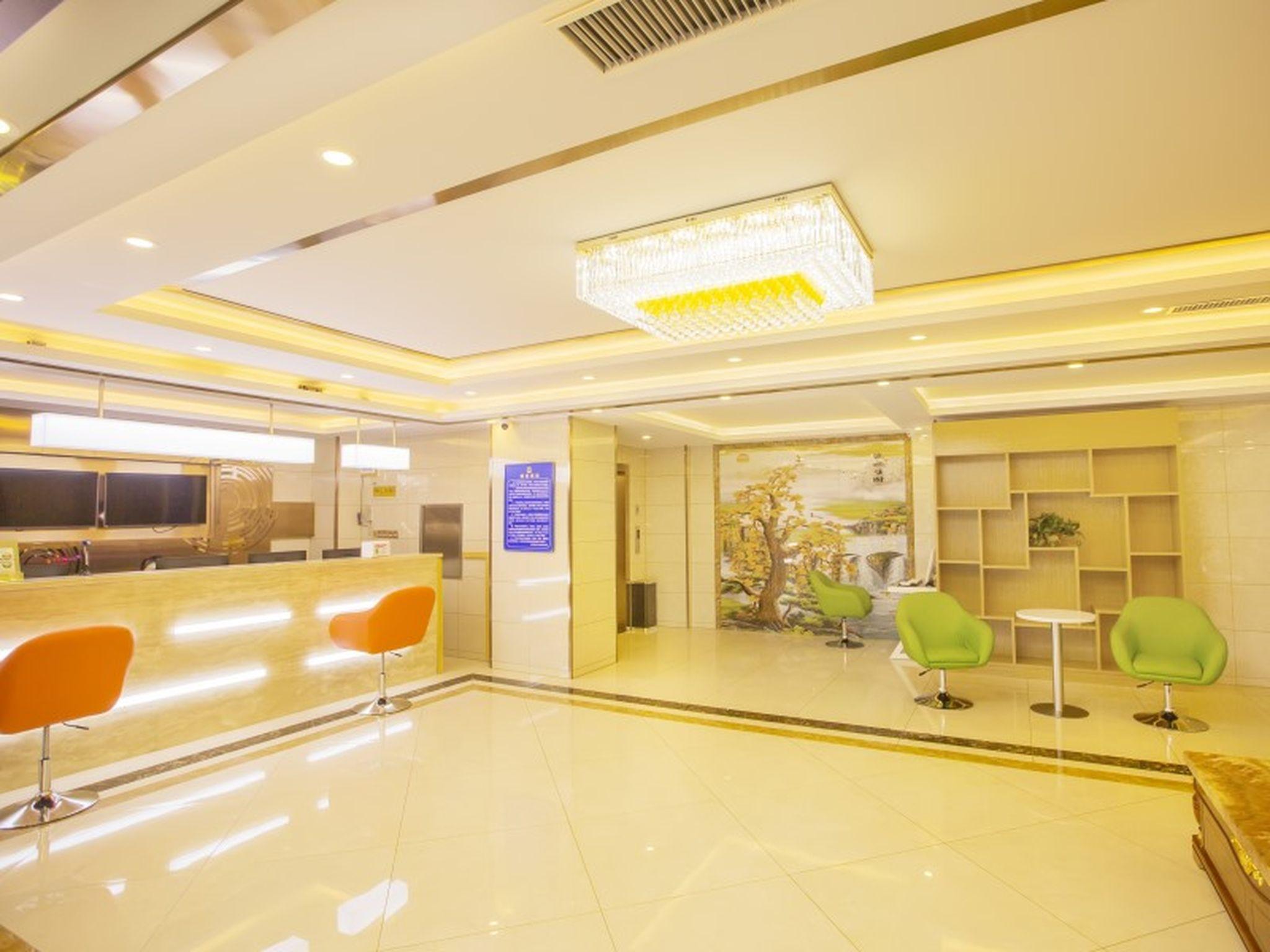 GreenTree (Shenyang north railway station store) 2*