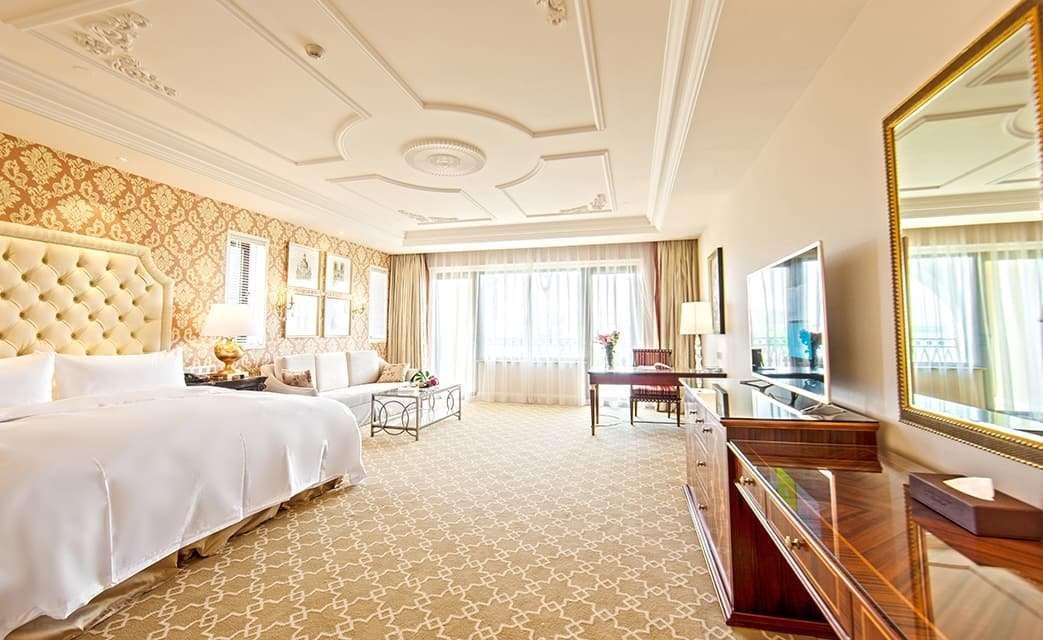 Aqua Tharo  Lake Crouching Dragon Resort Nanjing 5*
