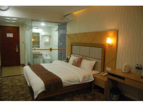 Baiyue Hotel (Huizhou West Lake) 2*
