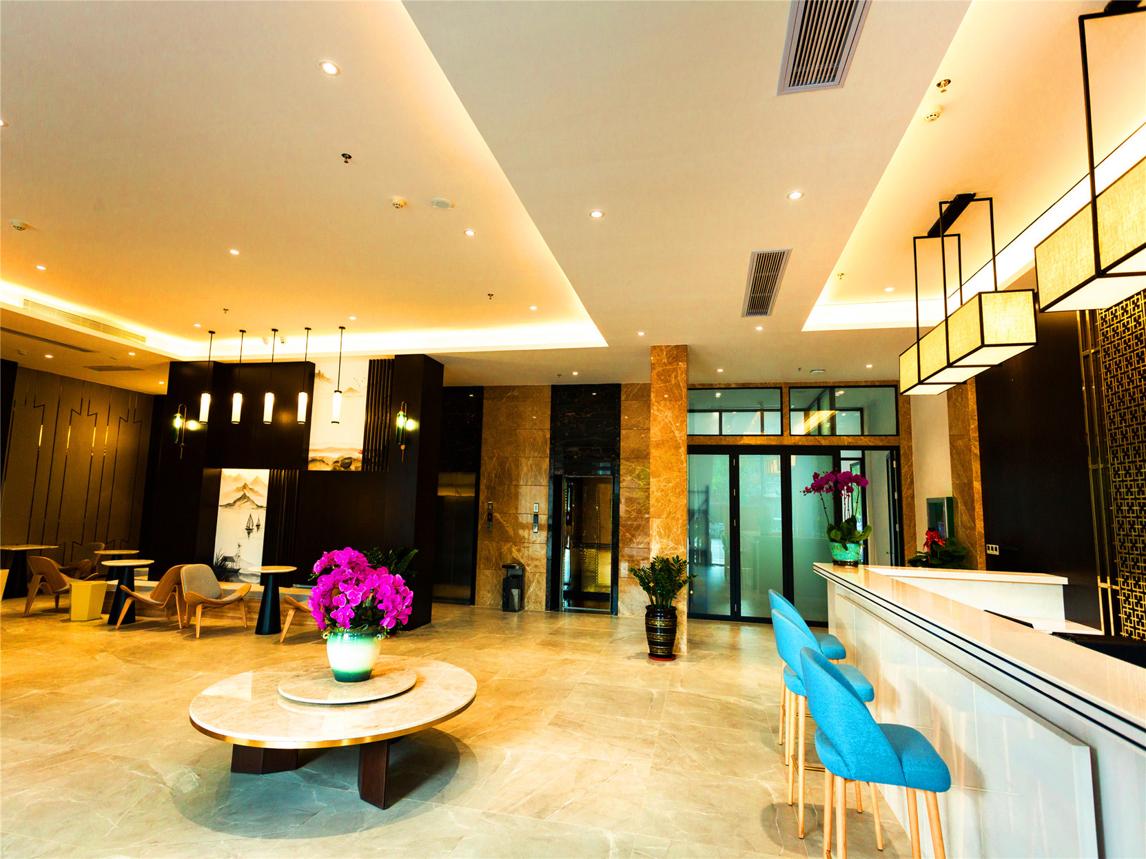 Metropolis Hotel (Sanya Bay Coconut Dream Corridor) 3*