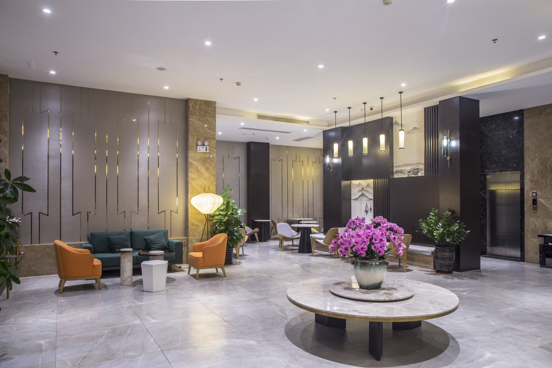 Metropolis Hotel (Sanya Bay Coconut Dream Corridor) 3*