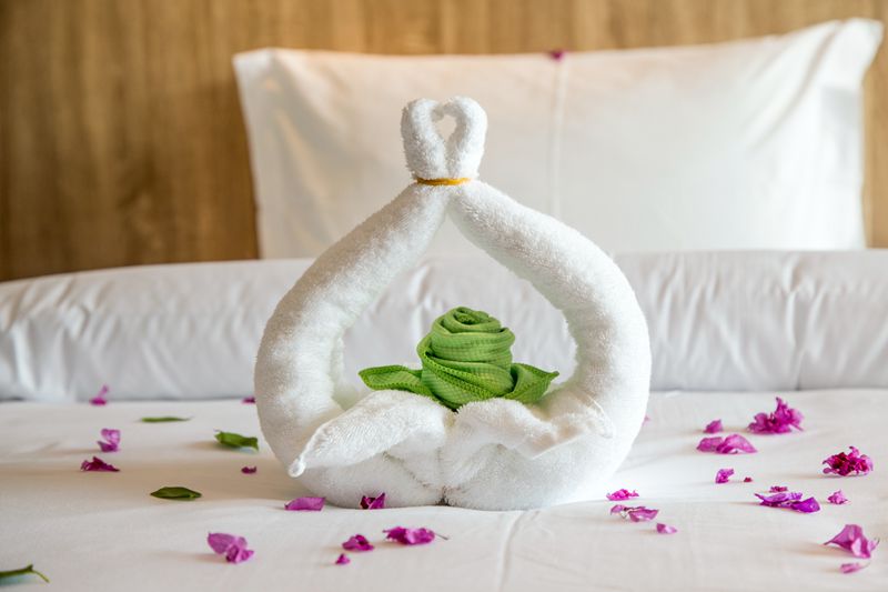 Metropolis Hotel (Sanya Bay Coconut Dream Corridor) 3*