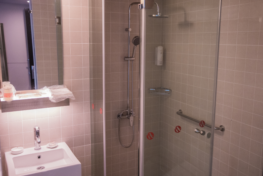 Jinjaing Inn municipal government julong hotel 3*