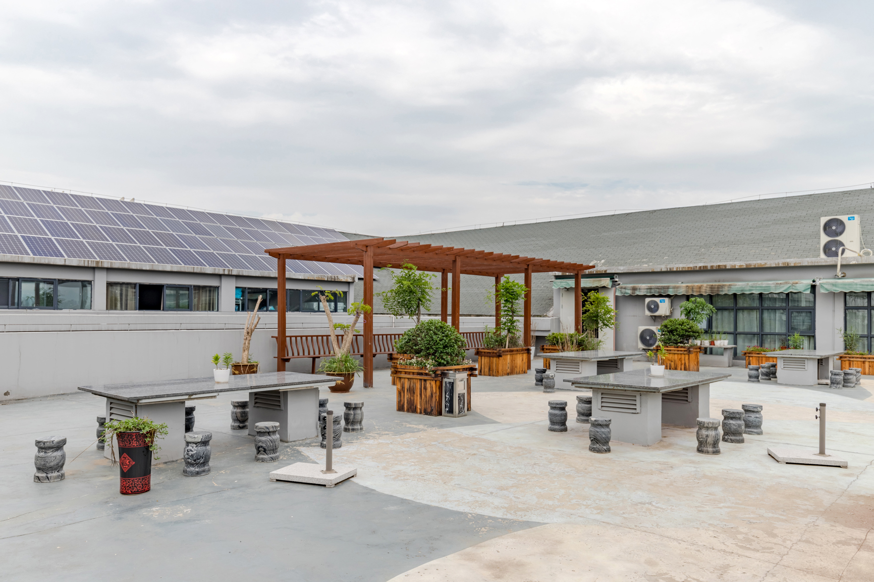 City Garden Hotel Chain (Chizhou Vocational College Xiushanmen Millennium Ancient City Building ) 2*