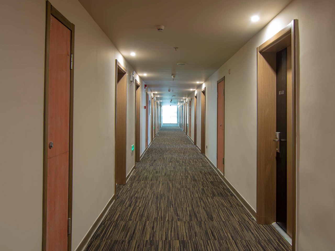 City Garden Hotel Chain (Chizhou Vocational College Xiushanmen Millennium Ancient City Building ) 2*