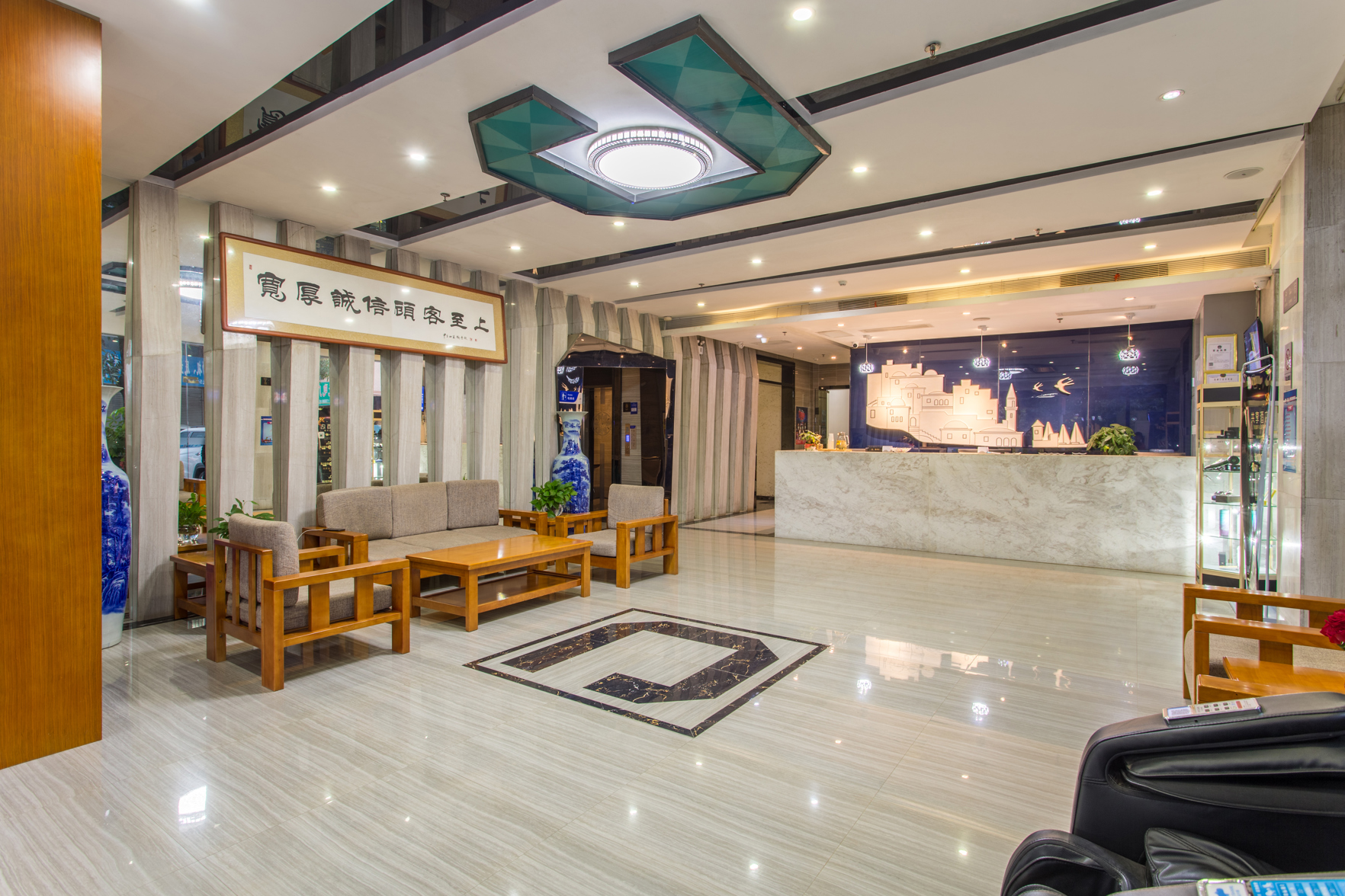 Yeste Hotel (Nanning Shizitang Metro Station Branch) 2*