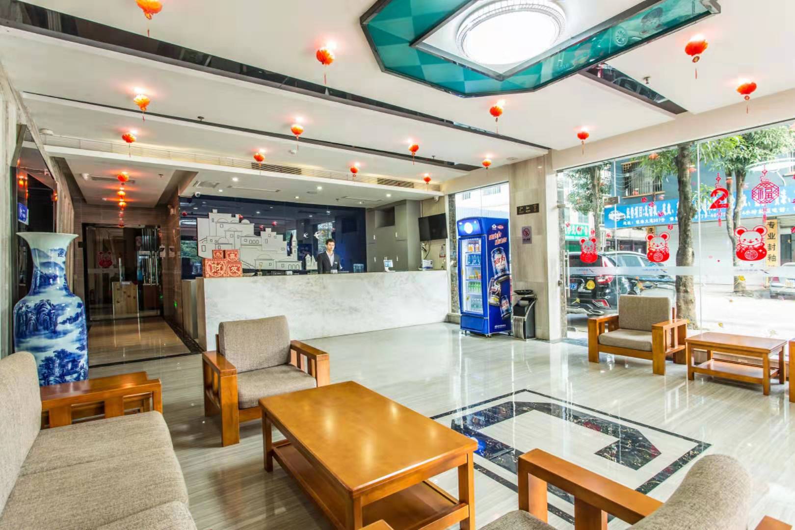 Yeste Hotel (Nanning Shizitang Metro Station Branch) 2*