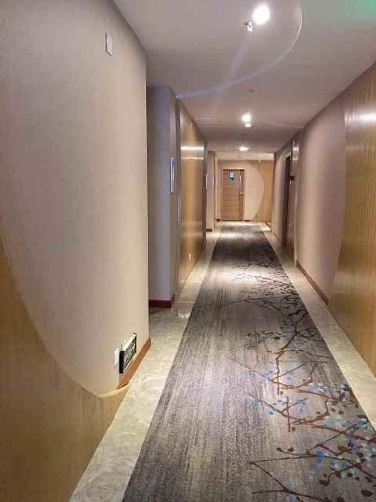 Yeste Hotel (Nanning Shizitang Metro Station Branch) 2*