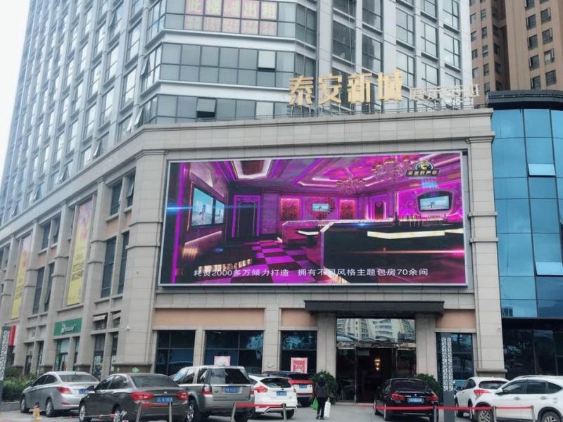 Heyi Zhige Hotel (Taiye International Plaza Branch, Dali High speed Railway Station) 2*