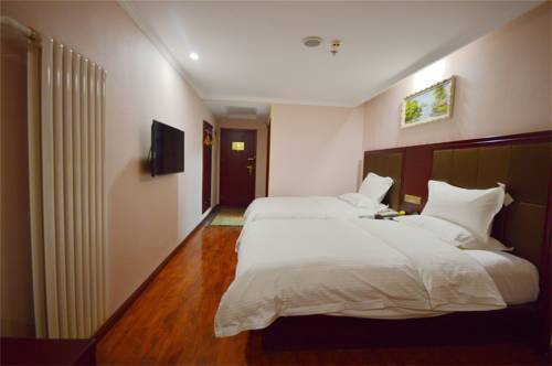 Heyi Zhige Hotel (Taiye International Plaza Branch, Dali High speed Railway Station) 2*