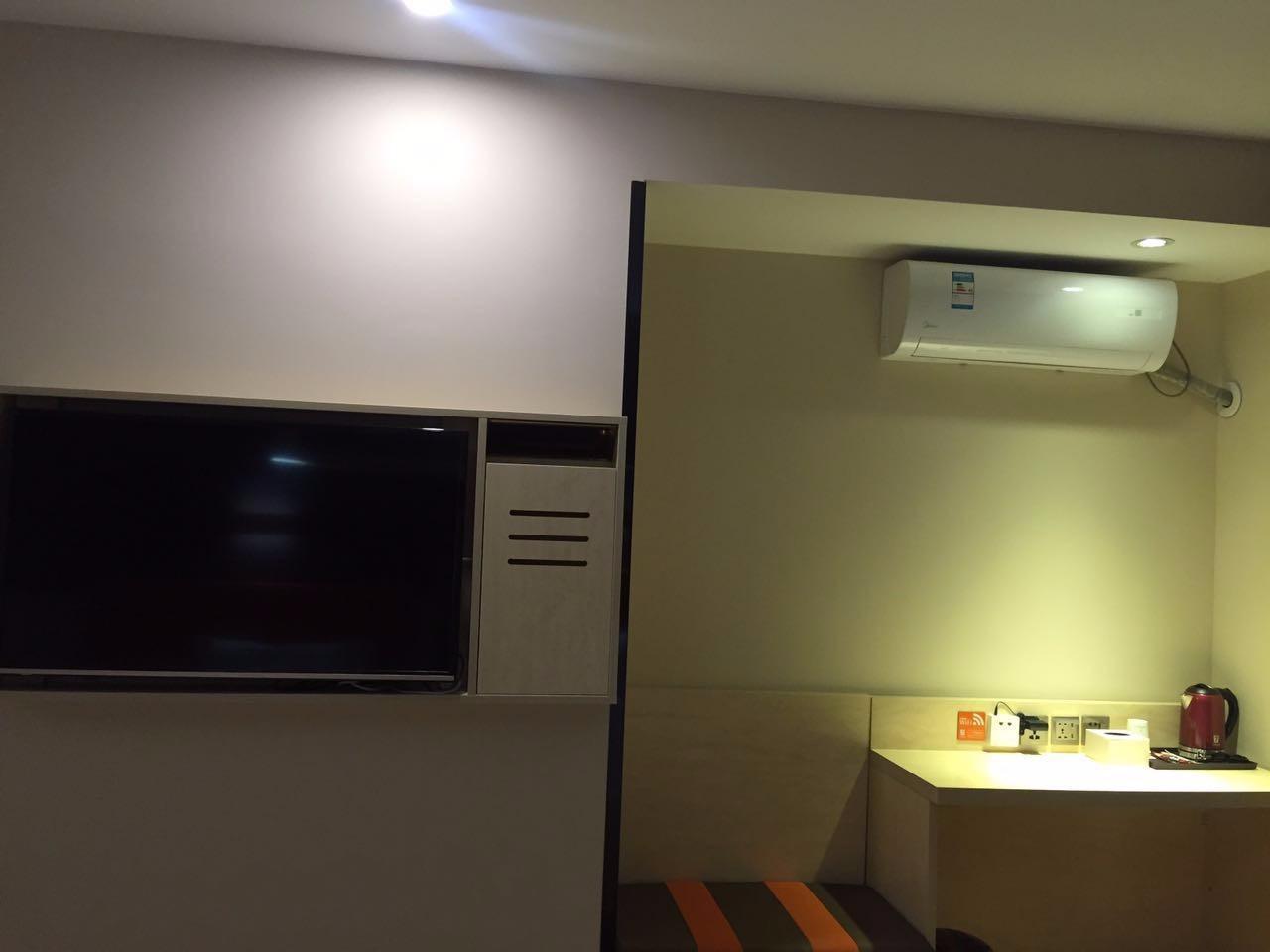7 Days Premium (Shenzhen Songgang Yanchuan) 2*