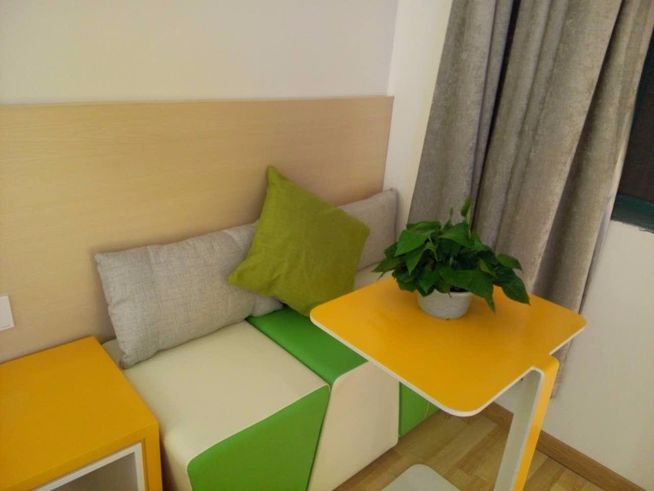 7Days Inn Chain Hotel (Xinyang Shangcheng Passenger North Station) 3*