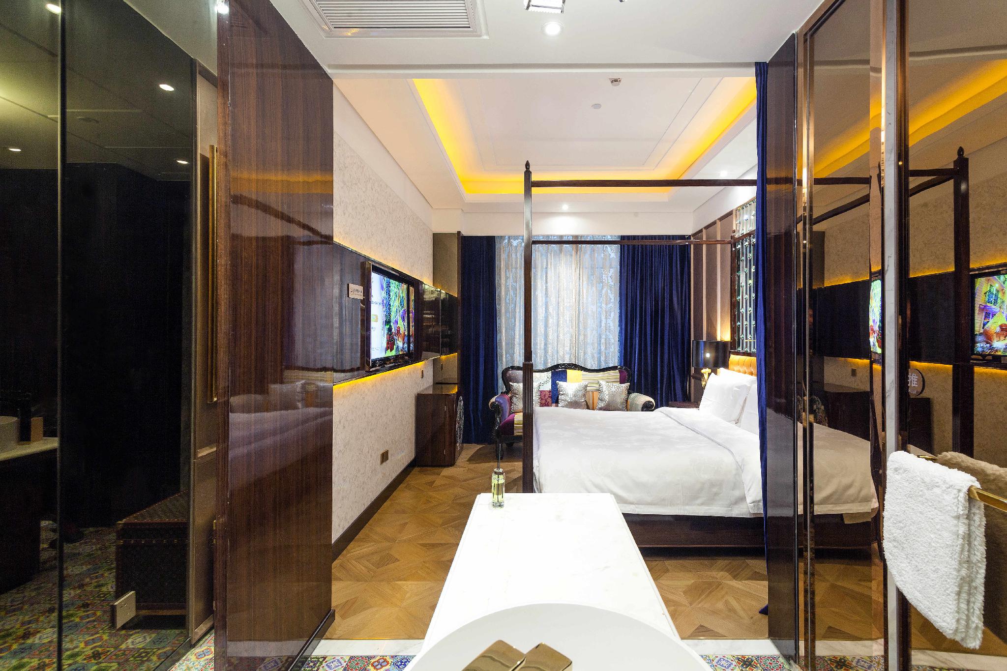 International Milan 4*