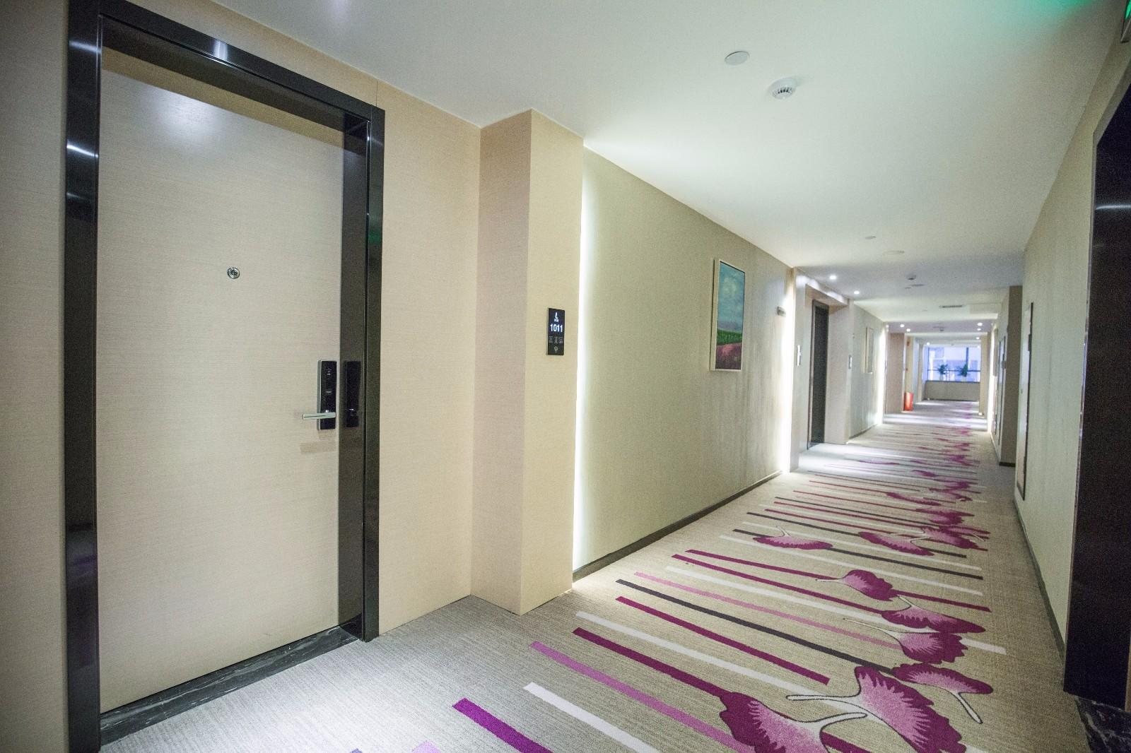 Lavande Hotel (Jiujiang Railway Station) 3*