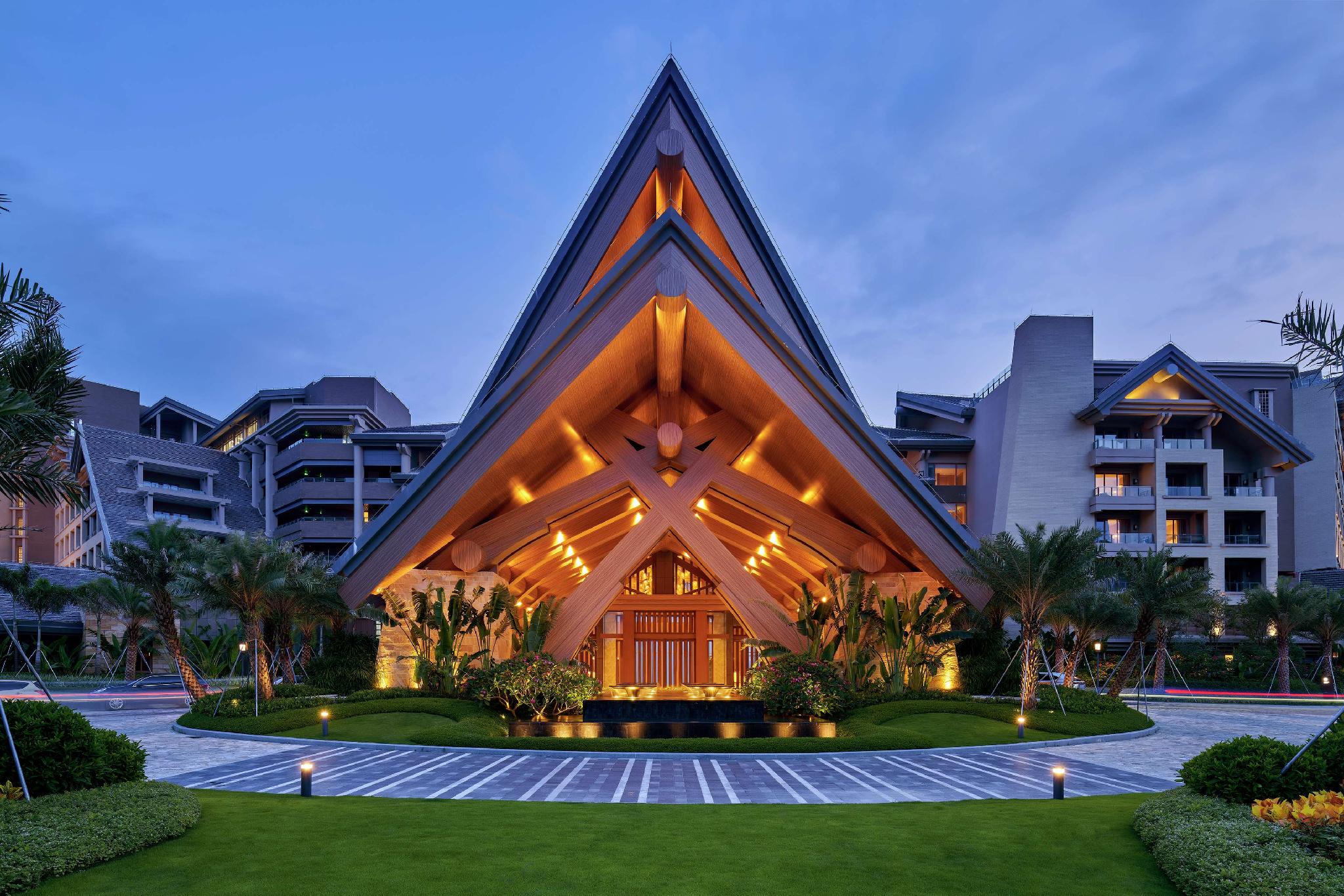 DoubleTree by Hilton Shanwei 5*