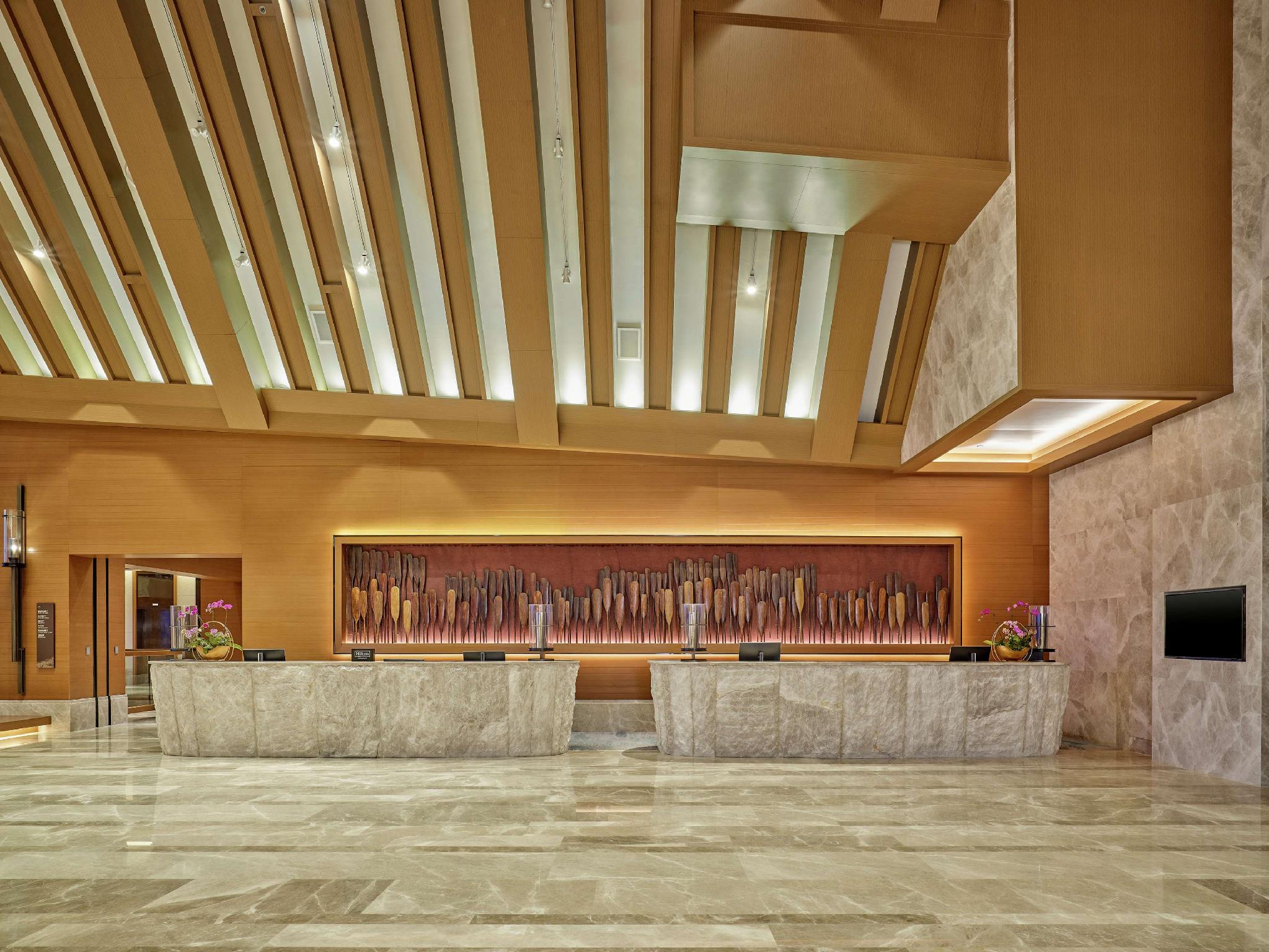 DoubleTree by Hilton Shanwei 5*