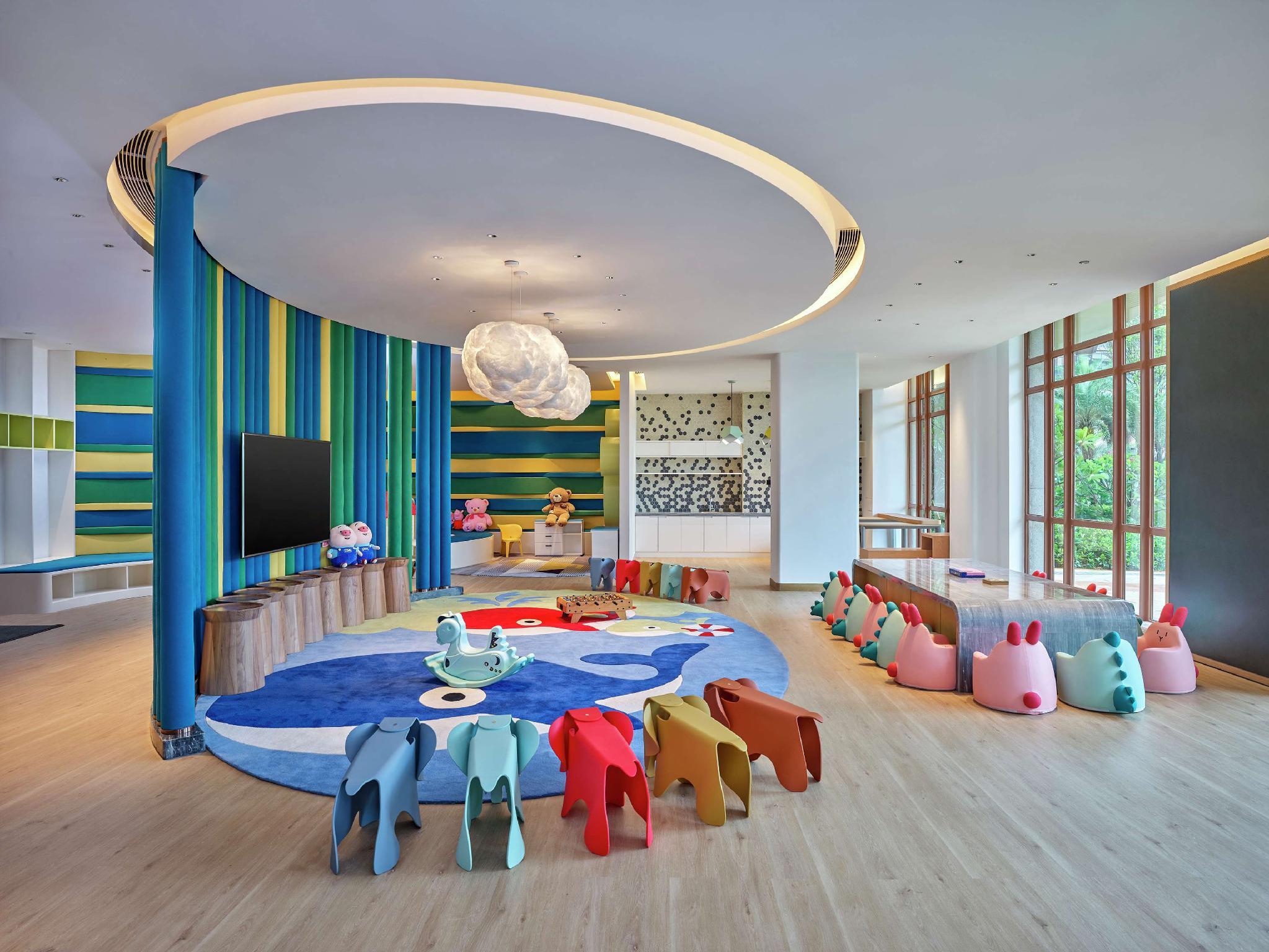 DoubleTree by Hilton Shanwei 5*