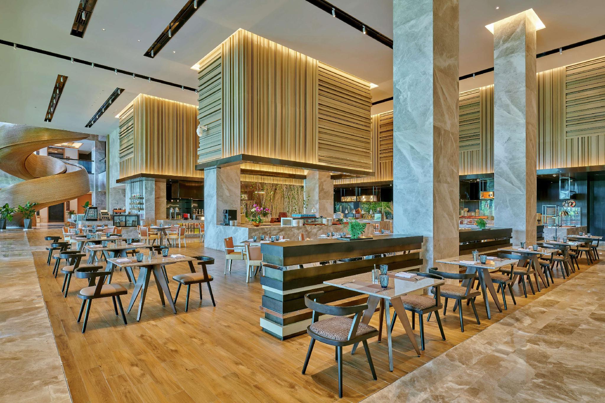 DoubleTree by Hilton Shanwei 5*