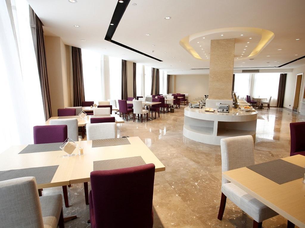 Lavande Hotel (Jiujiang University, Shili Lushan) 3*