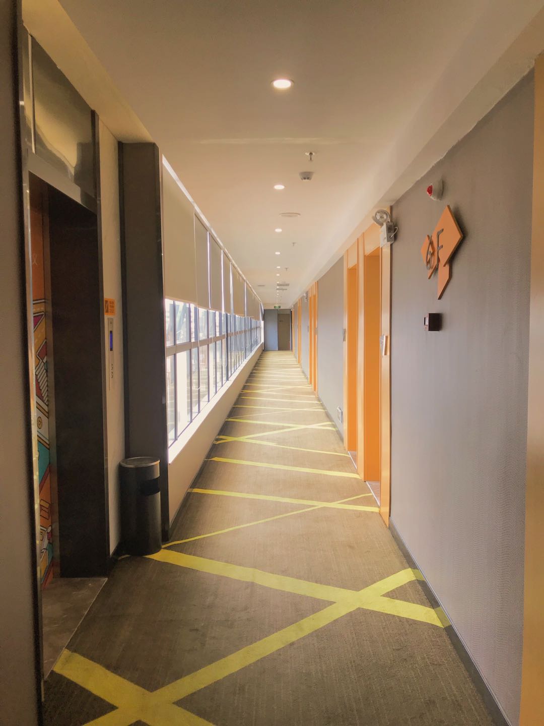 U Hotel (Beihai Golden Beach Old Street Underwater World Store) 3*
