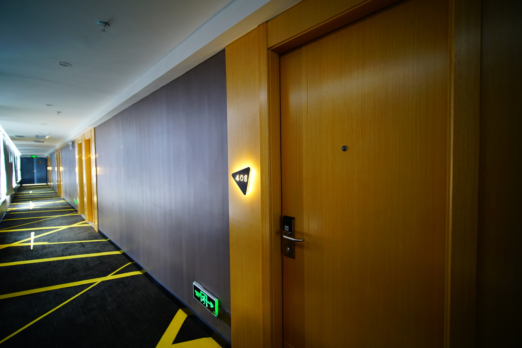 U Hotel (Beihai Golden Beach Old Street Underwater World Store) 3*