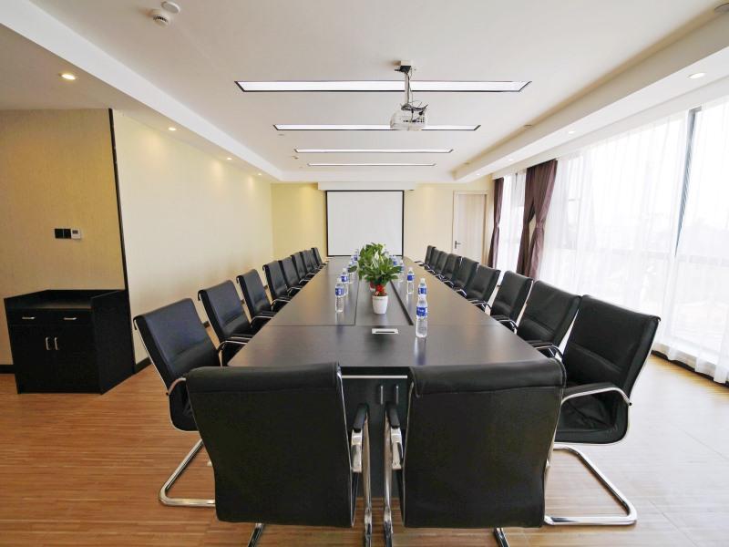 GYA Hotell(Jingjiang gongsuoqiao store&Jiangyin Industrial Park ) 3*