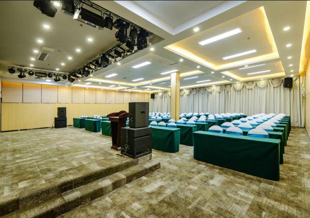 Echarm Hotel (Guiyang Airport Outlets) 3*