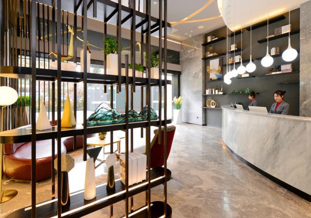 Borrman Hotel (Guiyang Guanshan Lake, International Conference Center Subway Station) 3*