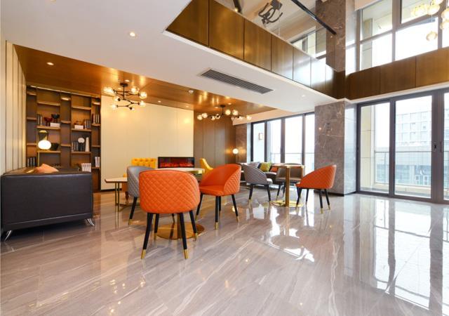 Borrman Hotel (Guiyang Guanshan Lake, International Conference Center Subway Station) 3*
