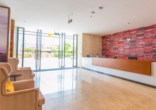Jtour Hotel (Nanning Wuming) 2*