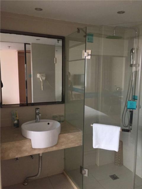 City Comfort Inn (Wuhan Hannan Pedestrian Street) 2*