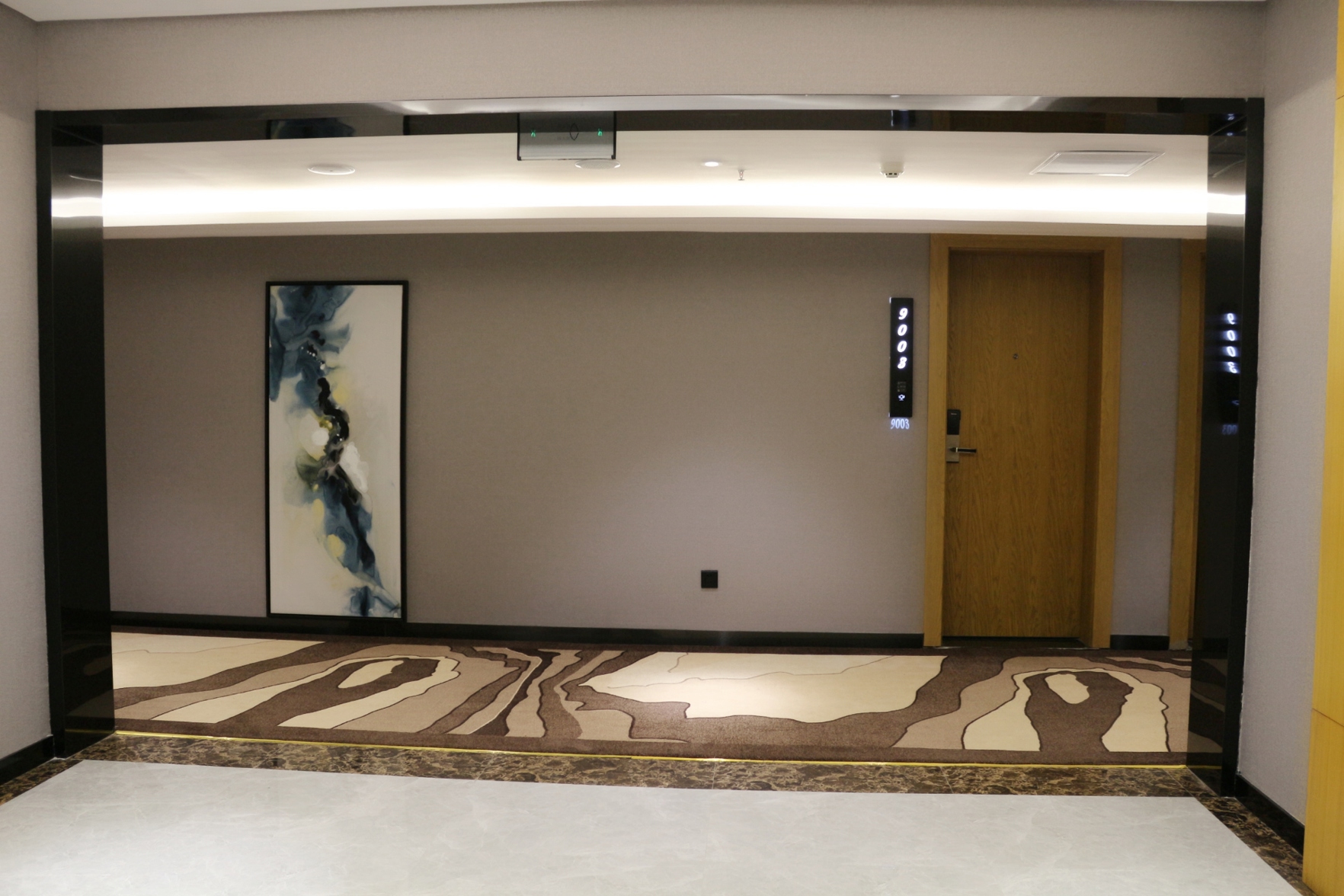 Mingyue Lake Hotel (Baise City Government Hengji Plaza) 3*