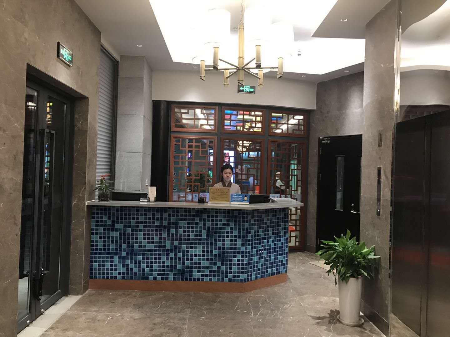 Grand Cozy Hotel (Nanjing University of the Arts Longjiang Subway Station Store) 3*