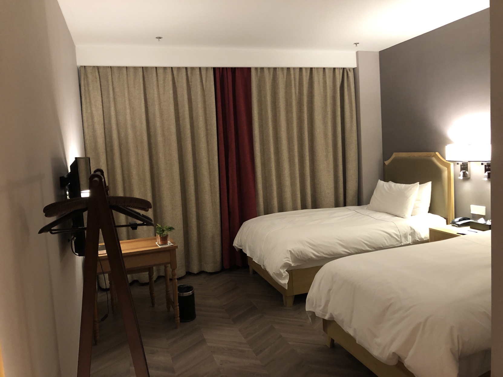 Grand Cozy Hotel (Nanjing University of the Arts Longjiang Subway Station Store) 3*